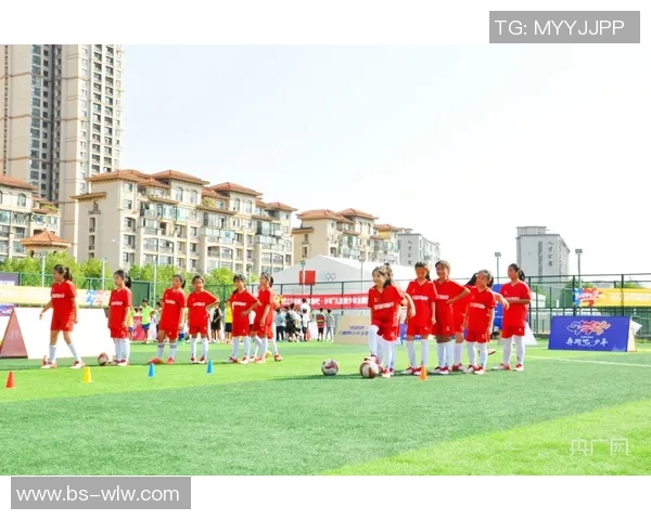 足球微信群:一起畅聊赛事动态分享技巧与心得的快乐社区 足球微信群:一起畅聊赛事动态分享技巧与心得的快乐社区